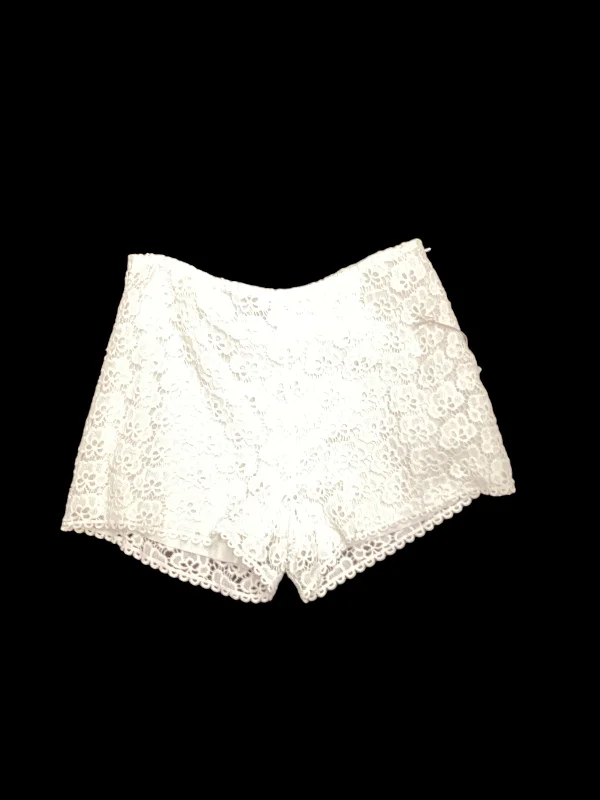 White Shorts Jennifer Lopez, Size 6 Dapper Men's 1920S