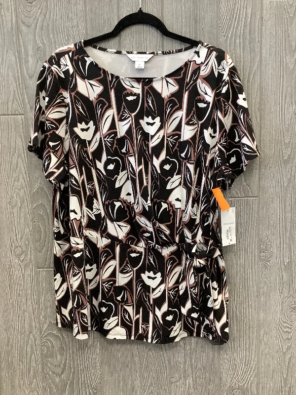 Top Short Sleeve By Liz Claiborne In Black & Brown, Size: Xl Vacation